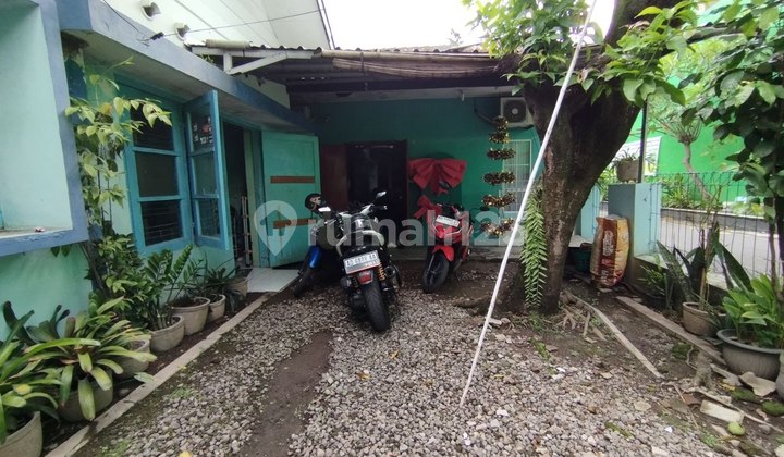 Second-hand House Plus Active Boarding Strategically Located Near Alila Hotel Solo 2