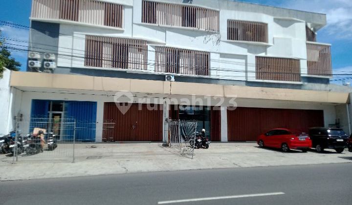 Ruko Plus Hunian 833m² Bagus 3lt Hook Strategis Sukoharjo 1