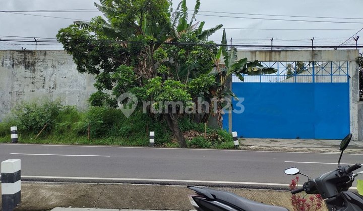 Strategic Warehouse 3,500m² with Tronton Access in Solo Strategic Warehouse 3,500m² with Tronton Access in Solo