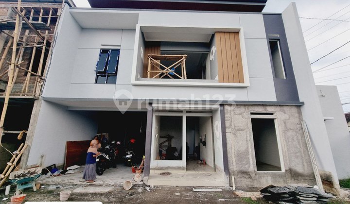 Rumah Bagus 2lt Proses Finishing Strategis Di Sukoharjo