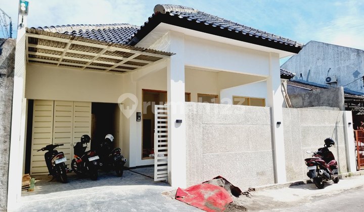 Luxury House 182M² New Fajar Indah Jajar Solo City