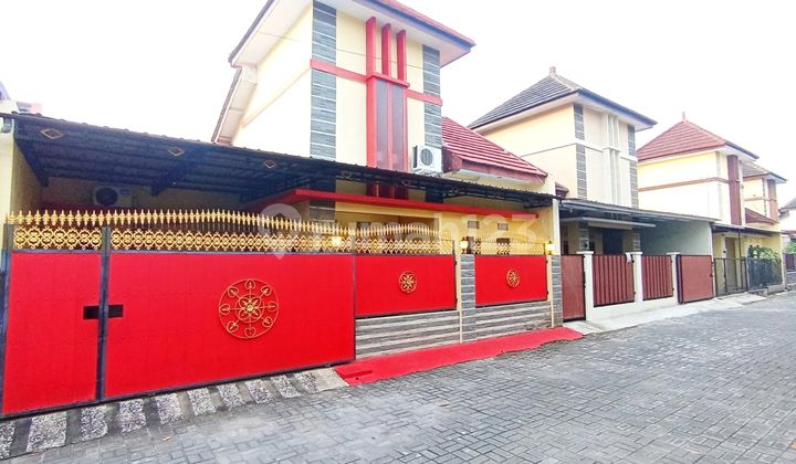 Rumah Cantik 100m2 Furnish Turun Harga Cluster Gentan 2