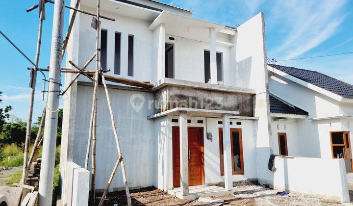 Rumah Cantik 2 Lt Seharga 1 Lt Finishing Di Gedongan Colomadu 1