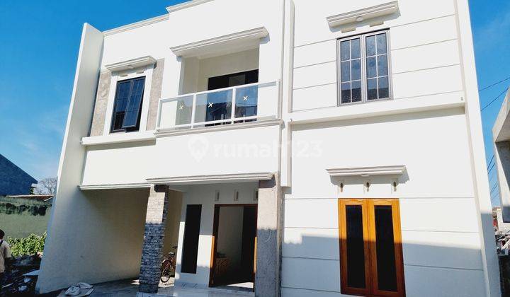 Rumah Cantik 2 Lt Murah Indent Cluster Gedongan 1