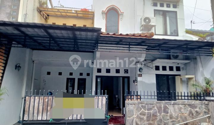 Rumah Bagus Murah Dekat Hotel Alana Colomadu