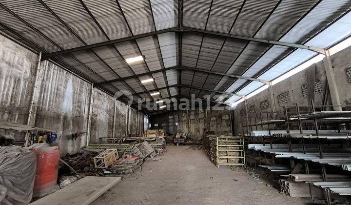 Strategic Warehouse Access for Containers Near the Clmdu Toll Gate