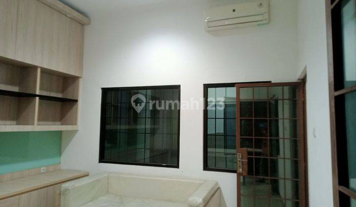 Ruko Plus Hunian 833m² Bagus 3lt Hook Strategis Sukoharjo 2