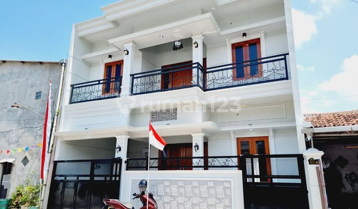 Rumah Cantik Baru 2lt Strategis Di Baki Skh