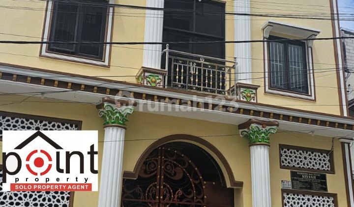 Strategic Executive Boarding House Near Uns Campus in Surakarta Strategic Executive Boarding House Near Uns Campus in Surakarta