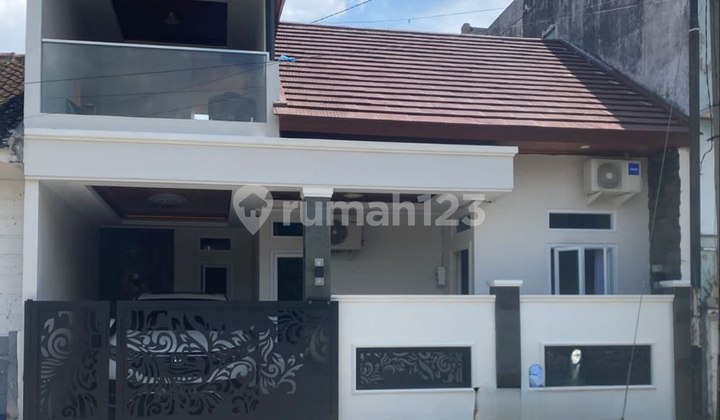 Rumah Cantik 1,5lt Semi Furnish Di Perumahan Byl
