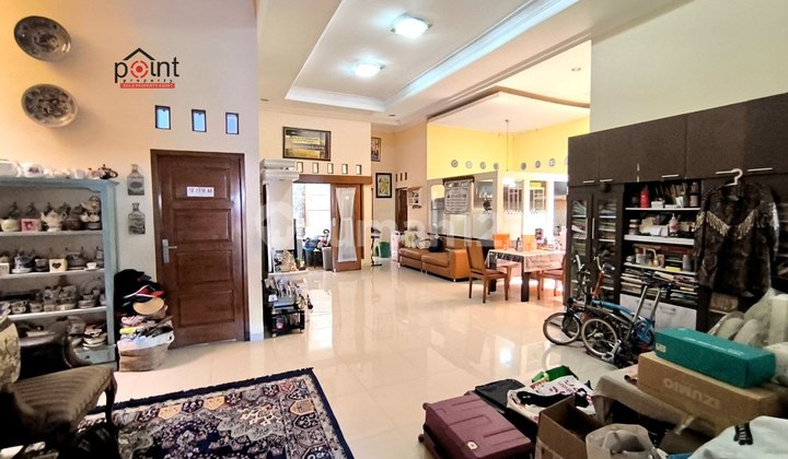 Rumah Mewah Luas Strategis di Banyuanyar 2