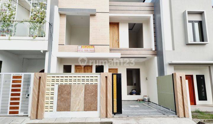 Rumah Mewah 2 Lt Gress Akses 10.5 Dekat Ums & Transmart Pabelan