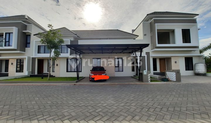 Rumah Mewah Baru Nyaman Di Cluster One Gate Premium Kartosura 2