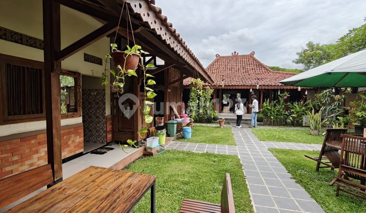 Javanese Ancient Retro Nuance Restaurant In Surakarta Javanese Ancient Retro Nuance Restaurant In Surakarta