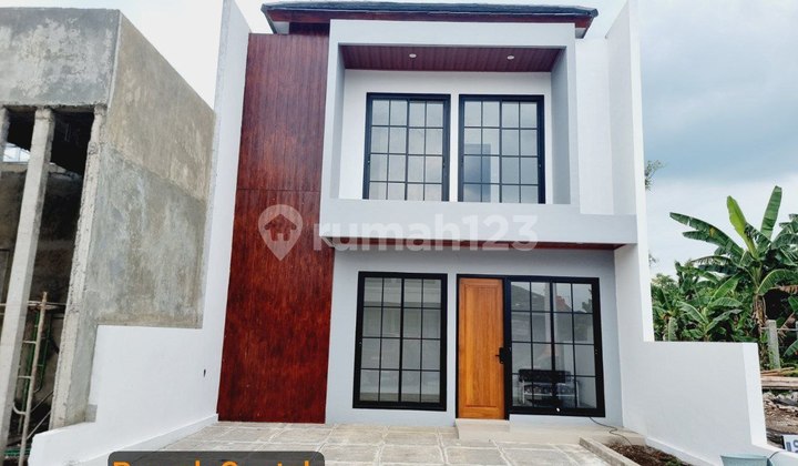 Rumah Cantik 2Lt Indent di Mini Cluster Gajahan Colomadu