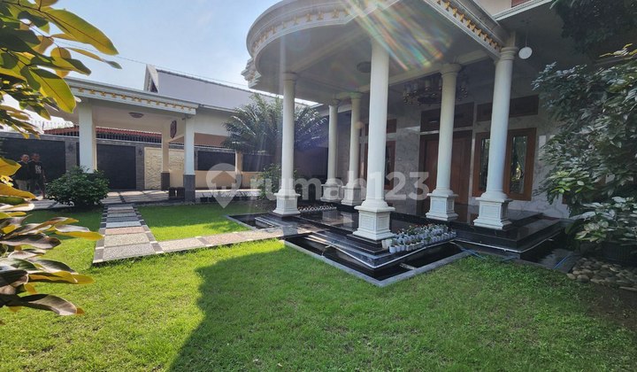 Rumah Mewah Dan Luas 2350m² Full Furnish Sukoharjo 2