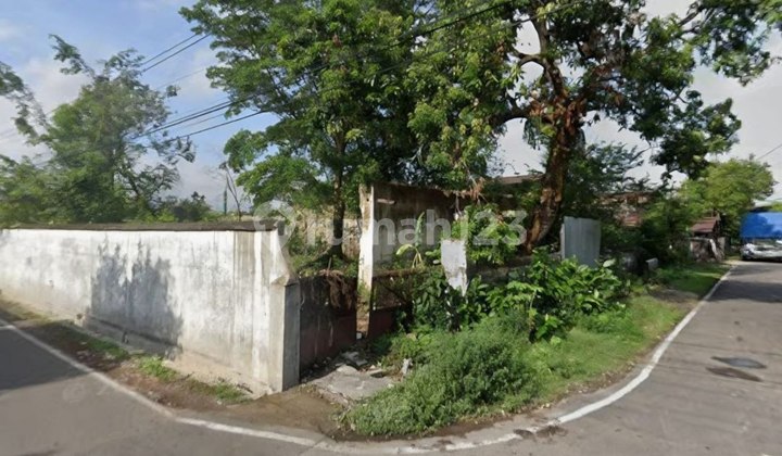 Strategic 1,800m² Land in the Center of Solo City