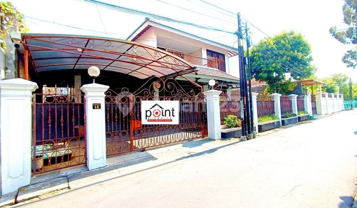 Rumah Mewah Luas Classic Strategis Di Tengah Kota Solo Rumah Mewah Luas Classic Strategis Di Tengah Kota Solo