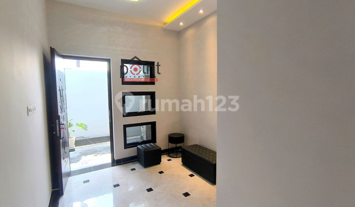 Rumah Baru Mewah 3Lt di Perum Cluster Sumber