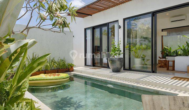 Tropical Villa in Ungasan Close to Bali's Most Popular Beach 1