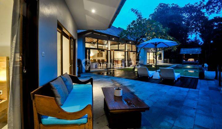 Jungle And River Views Villa In Cepaka Tabanan 2