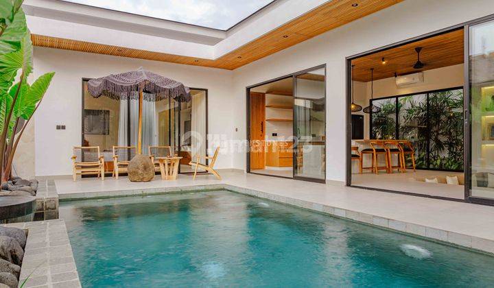 Exquisite Tropical Two Bedroom Villa In Sanur 1