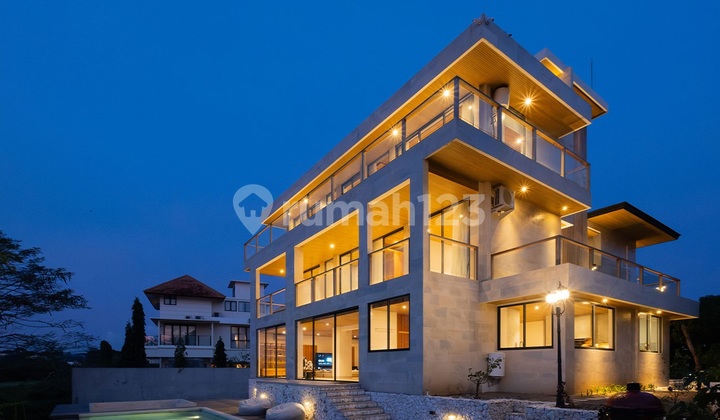 Exclusive Freehold Villa with Ocean & Golf Views in Pecatu Indah Resort, Uluwatu