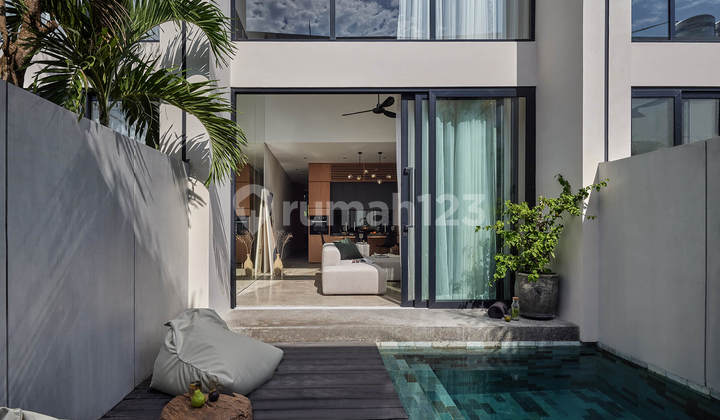 Modern and Stylish 3-Bedroom Townhouse in Prime Umalas Location Modern and Stylish 3-Bedroom Townhouse in Prime Umalas Location
