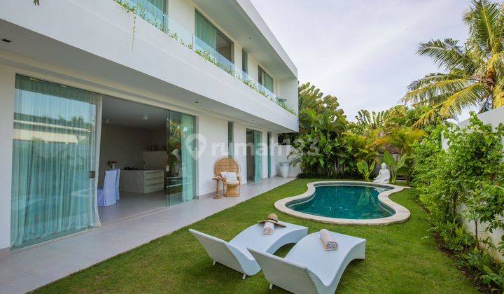 Modern 4 Bedroom Villa For Yearly Rental In Berawa 2