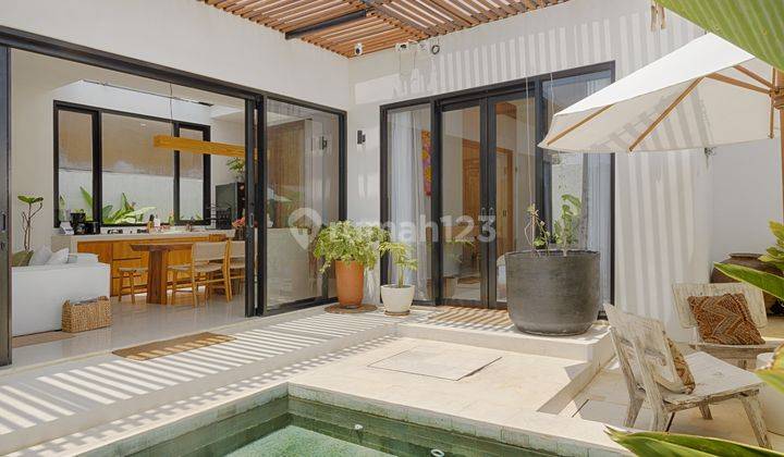 Tropical Villa in Ungasan Close to Bali's Most Popular Beach 2