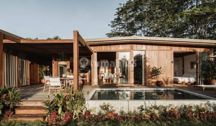  5 Bedroom Sustainable Family Villa Near Canggu 2