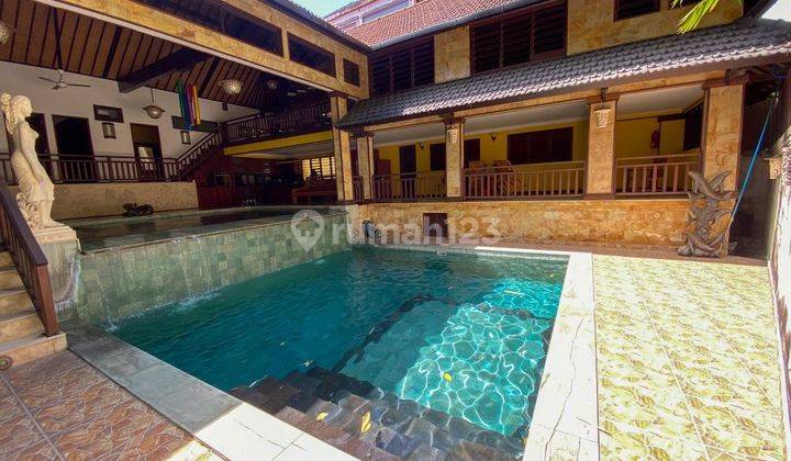 Contemporary Balinese Inspired Villa For Yearly Rental In Kerobokan 2