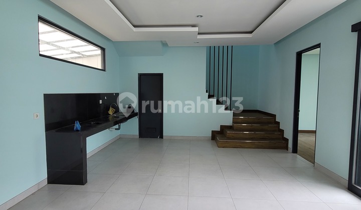 Rumah Cluster Siap Huni Dekat Uptown Mall di Naraya BSB City 2