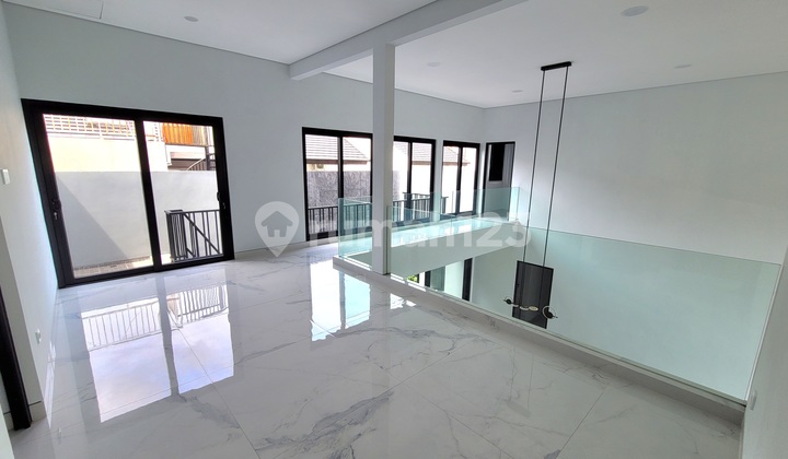 CANDI GOLF, RUMAH BARU FULL FURNISHED MEWAHNYA BIKIN KAGET