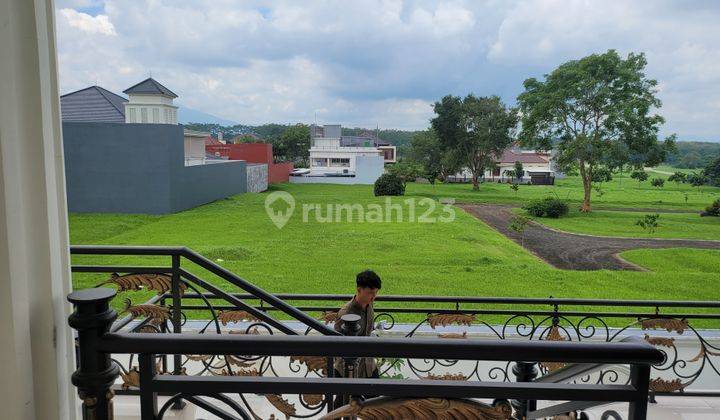 Rumah BSB, Disain Klasik Amerika Wow Banget. Check Photo Kerennya 11