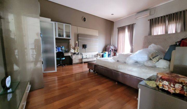 Rumah Mewah Gajahmungkur ini Kamar Tidurnya Besar Besar. Check Gambar 15