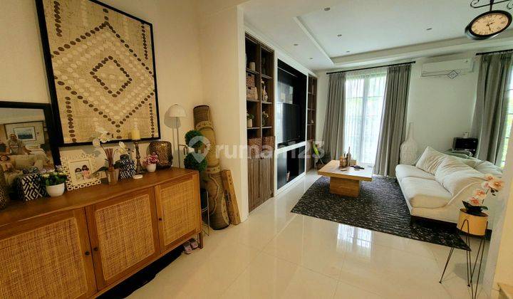 Citragrand, Rumah Mewah 2 Lantai di Mainroad Lebar jalan 20 Meter