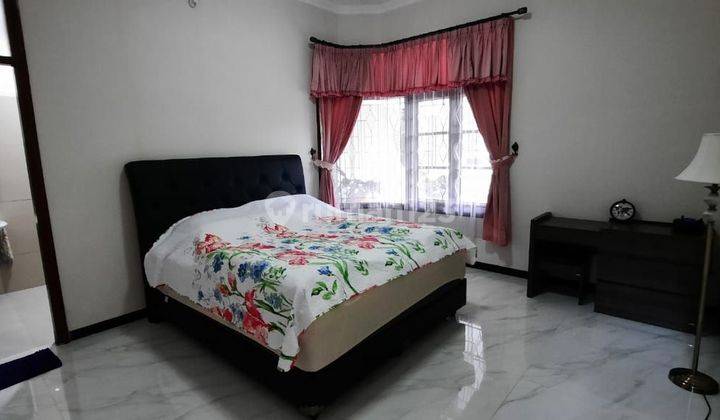 Rumah di Bukit Indah Regency Banyumanik, Full Furnished 2