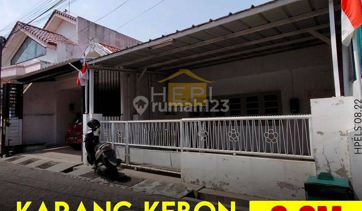 Rumah Bangunan Lama.
Murah banget di bawah harga pasaran
 1