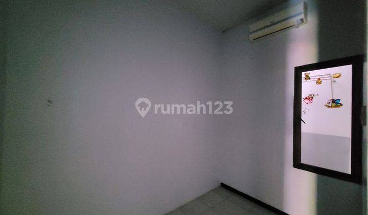 Rumah Cantik 2 Lantai Dekat Pusat Kota Semarang 2