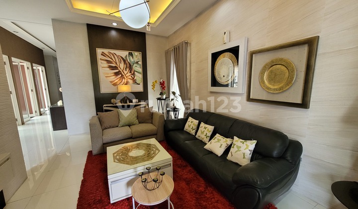 Luxury House In Banyumanik Fully Furnished, With Swimming Pool 2