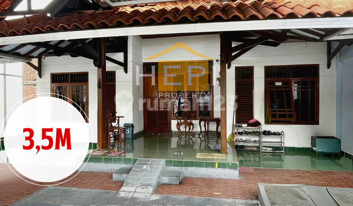 Rumah di Jalan Papandayan Raya Semarang Atas 1