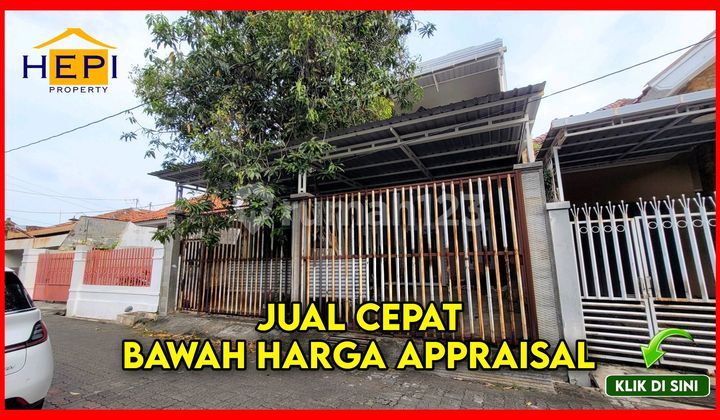 House Near The Park Mall in Amarta, West Semarang. 1