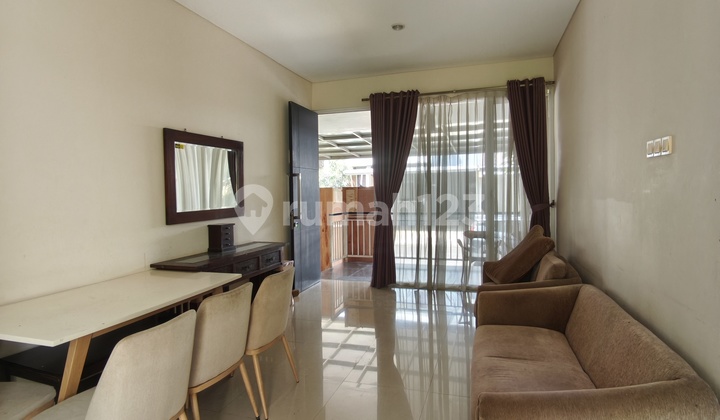 Rumah 2 Lantai di di Ivy Park Bsb Semarang Barat