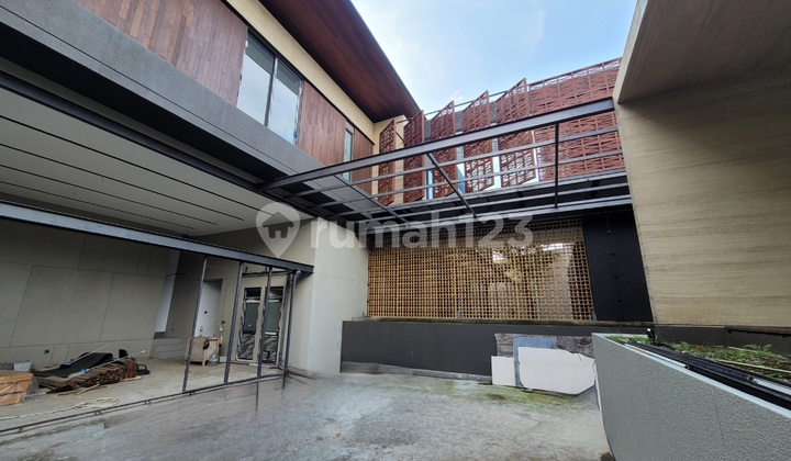 Rumah Super Mewah di Citrasun Ada Kolam Renang, On Progress 80% Rumah Super Mewah di Citrasun Ada Kolam Renang, On Progress 80%