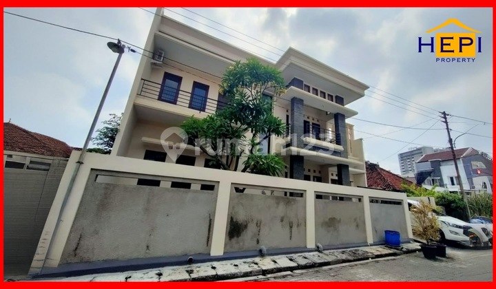 Luxury House in the Center of Semarang City, Very Strategic Location 1