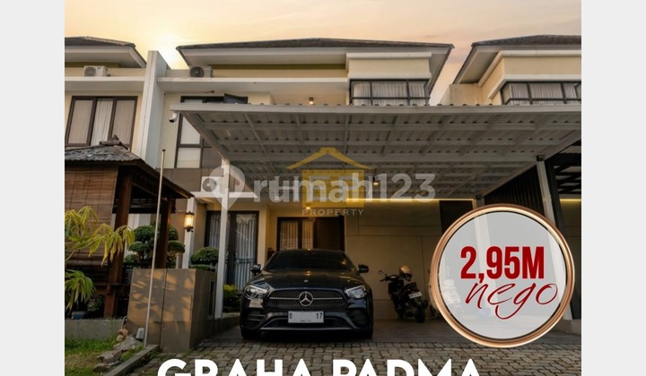 2-Story Fully Furnished Luxury House in Graha Padma Semarang 1