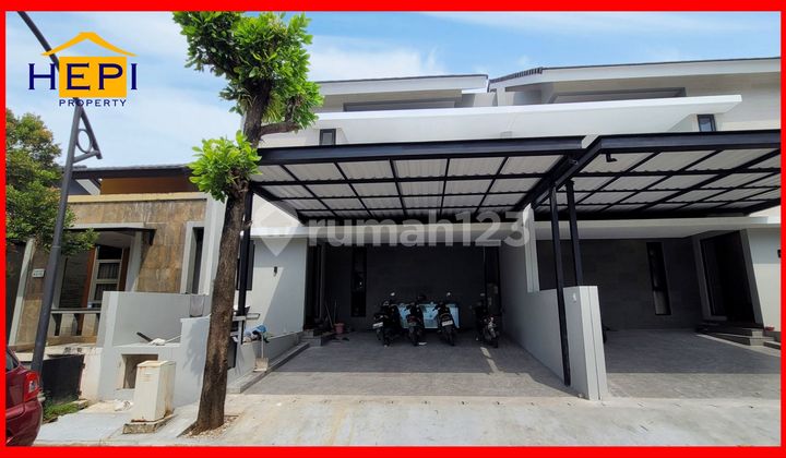 Rumah Mewah Semi Furnished di Graha Candi Golf 1