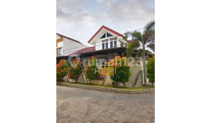 House Near Airport Hook Position Semi Furnished 1