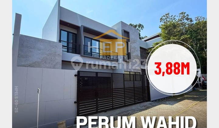 Ready-to-occupy house in Wahid Housing, Salatiga. 1